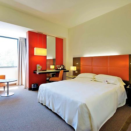 Mercure Reggio Emilia Centro Astoria Экстерьер фото
